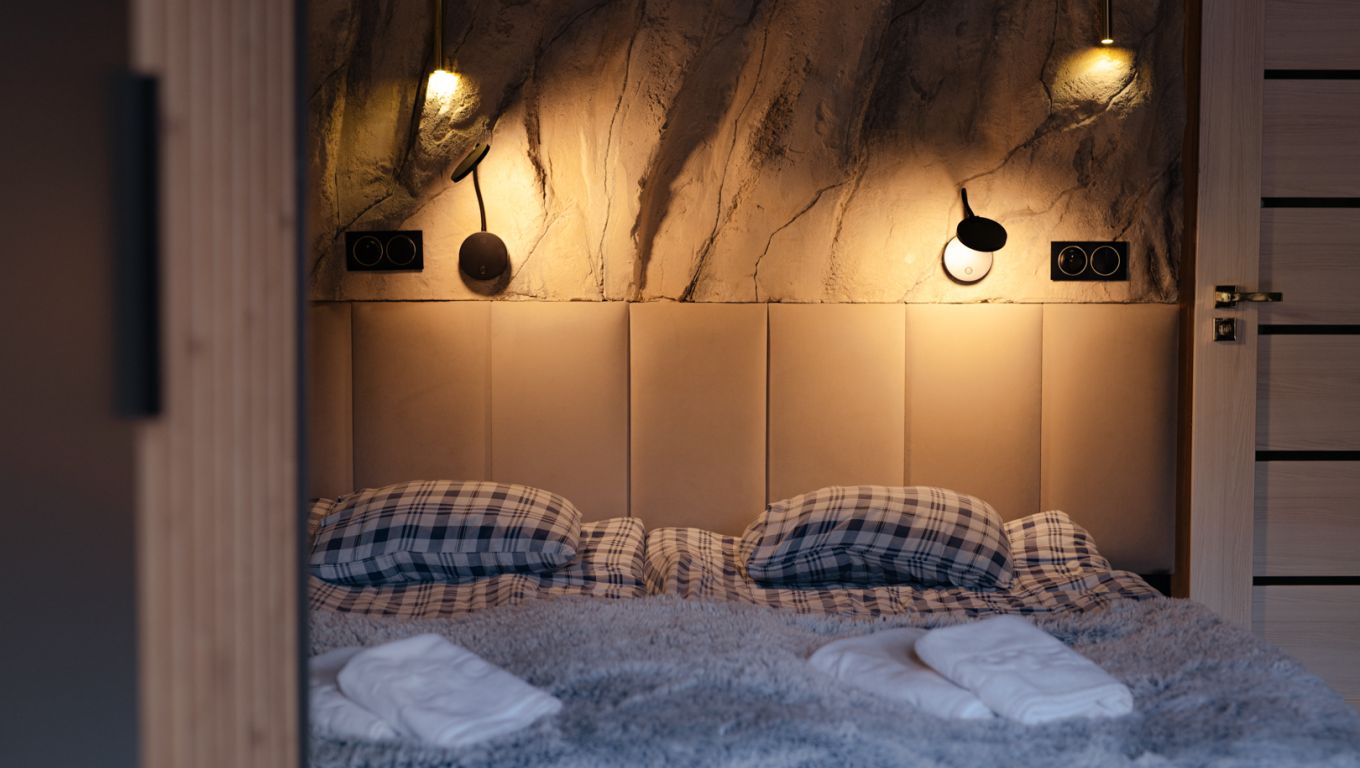 Pokój przy promenadzie - poza budynkiem głównym